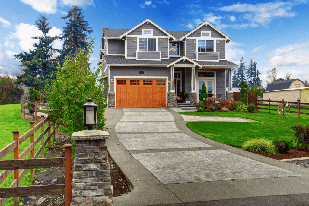 Stone driveway in modern front lawn