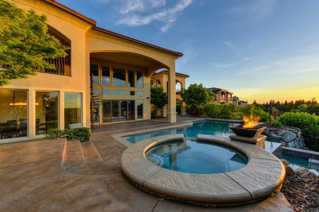 Hot Tub and Pool