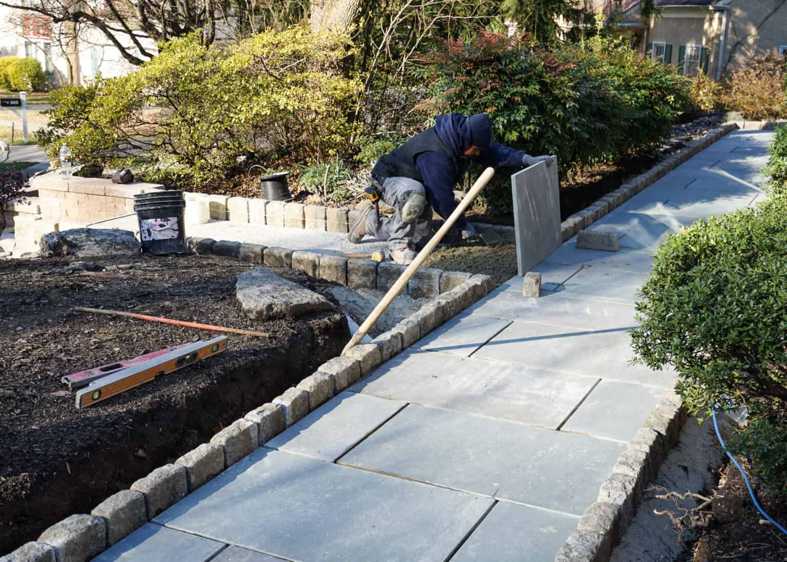 The Ultimate Guide to Building a Stunning Flagstone Walkway: Step-by ...