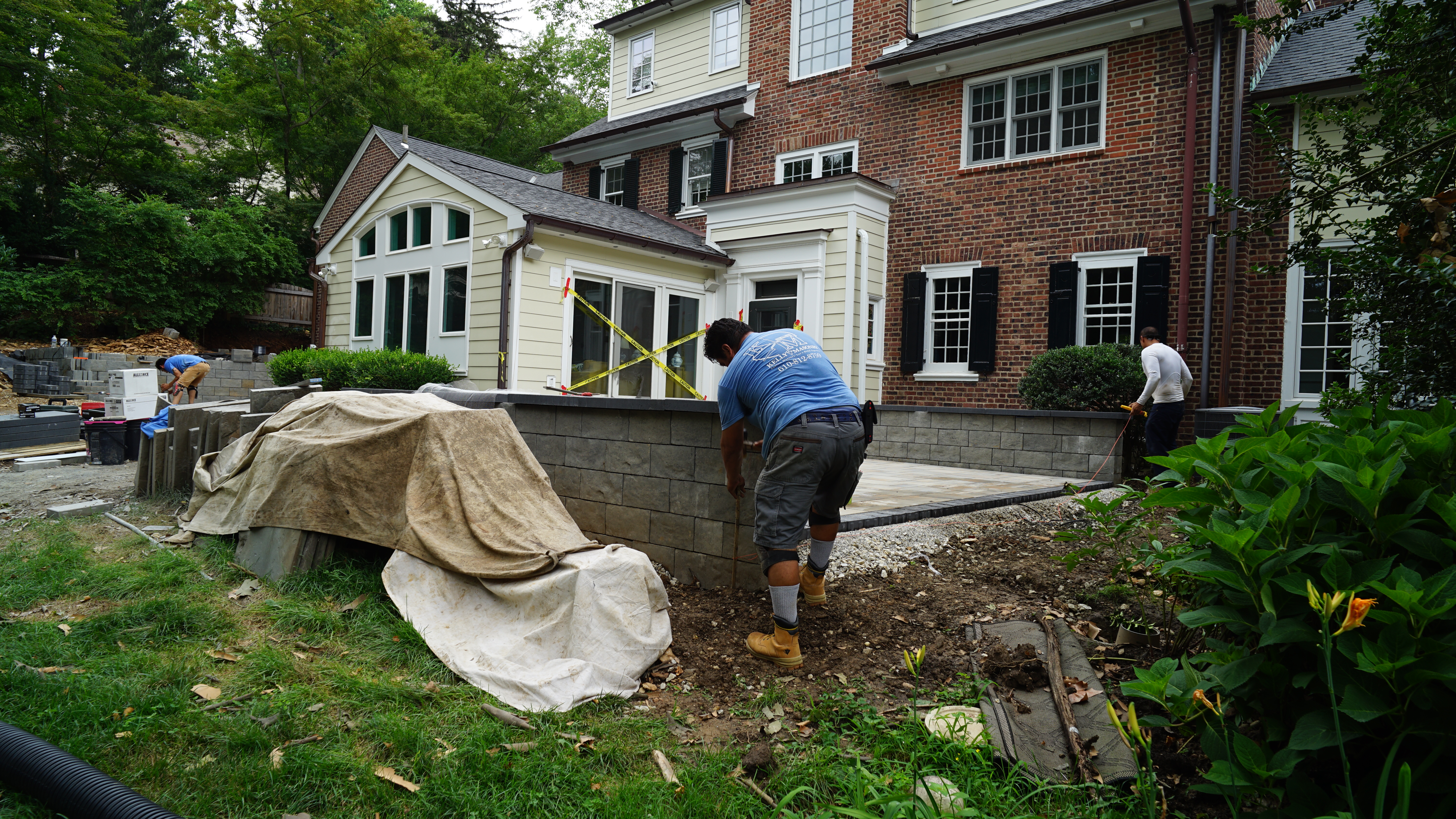 Masonry contractor